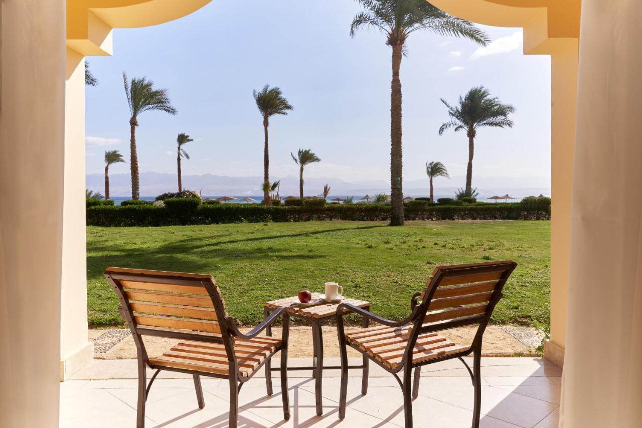 Mosaique Beach Resort Taba Heights Exterior foto View from a room at the Hilton Sharm El Sheikh